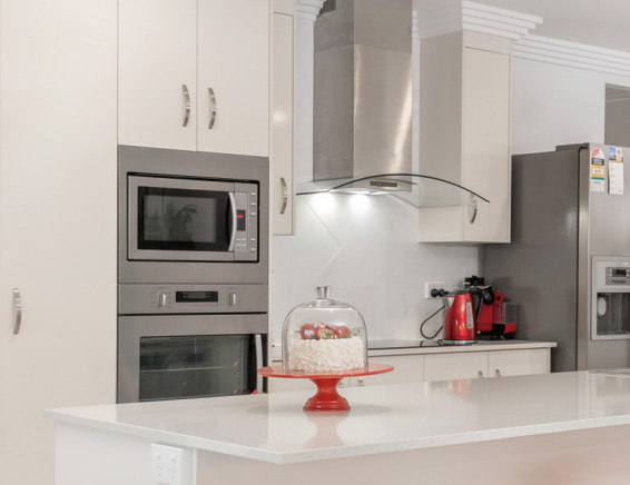 Bir martalik maishiy texnika va aksessuarlar, Range Hood Sourcing